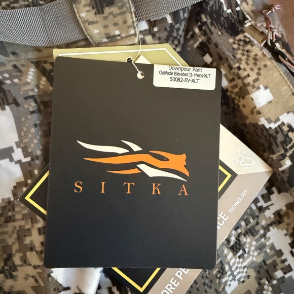 Mens Sitka Downpour pants - Picture 2 of 5